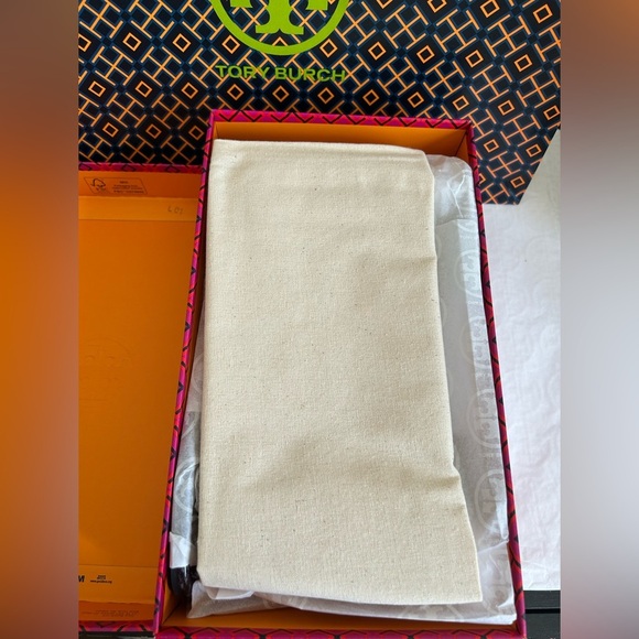 Tory Burch Miller Printed Patent Sandal Cat Portrait Size 9 - Picture 2 of 11